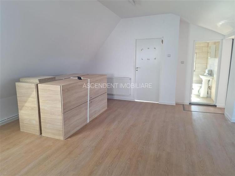 Resedinta/ spatiu profesional de inchiriat, Ghimbav – Central - 9