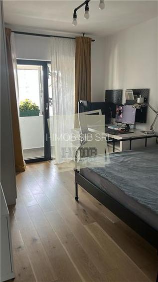 Apartament modern cu 4 camere 2 bai si logie inchis in Strand - 18