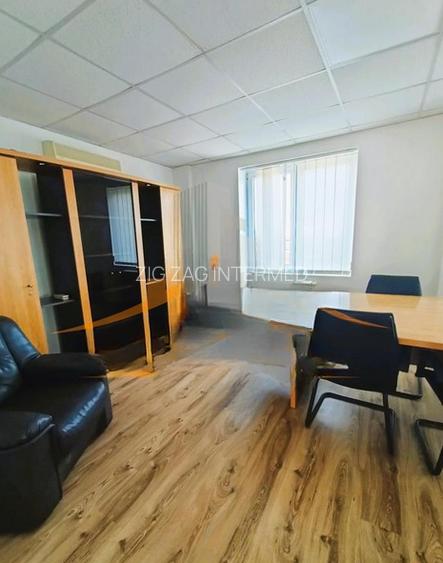 Capitol - Sala Sporturilor, spatiu birou 88 mp. + terasa 15 mp. - 14