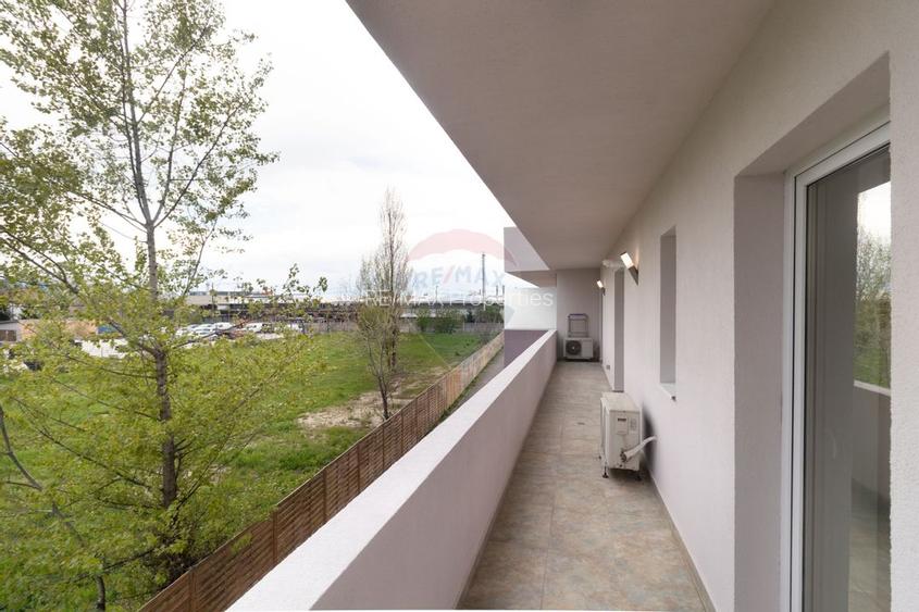 Inchiriere 3 camere si parcare subterana  Petrom City, Nuferilor - 17