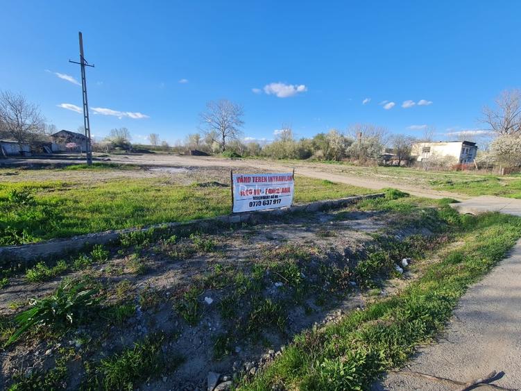 Teren intravilan 4600 mp parcelabil, deschidere 60 m - ideal investiție - 4