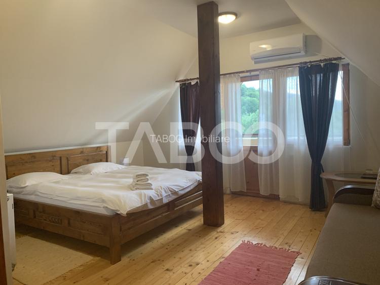 EXCLUSIVITATE Pensiune 9 camere 615 mpu 3600 mp teren in Fantanele - 35