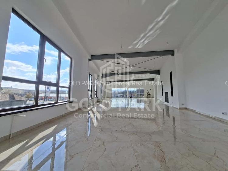 SHOWROOM - Expunere si Vitrina Mare  la Bulevard -Principal- Parcari - 9