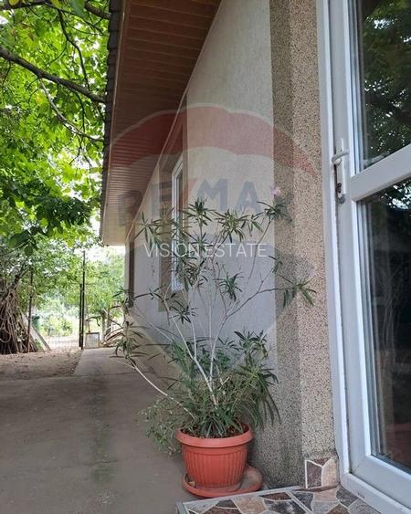 Casa / Vila cu 6 camere de vanzare in zona Sud - 12