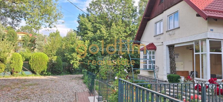 CASA IN ZONA LINISTITA/MOBILATA/UTILATA/TEREN IMPRESIONANT 5000MP/CORNU/PRAHOVA - 50