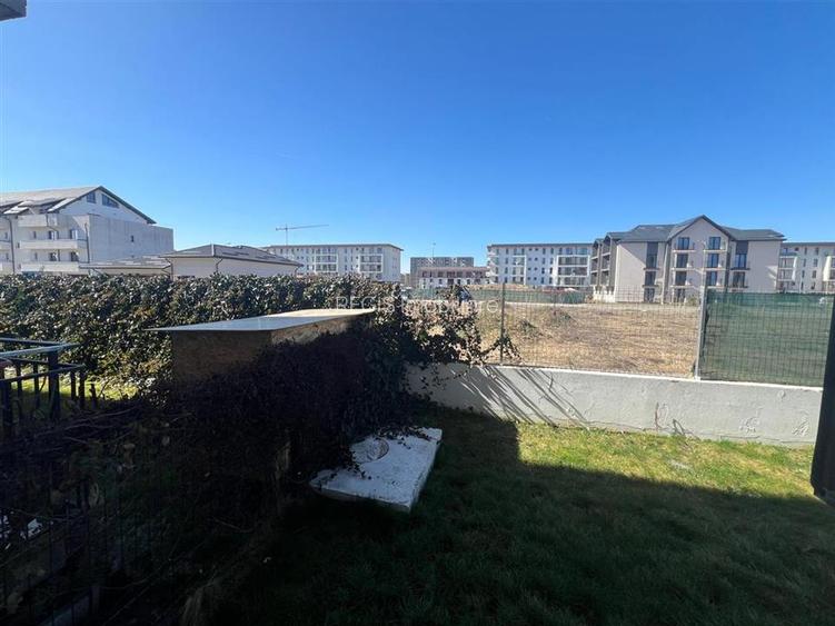 Apartament 3 camere Tractoru cu gradina proprie si loc de parcare - 14