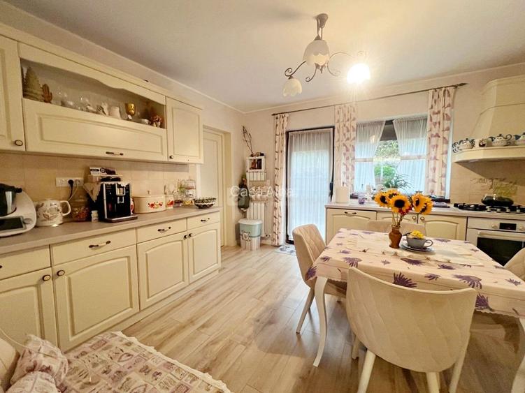 Eleganta & confortul se intalnesc aici! Proprietate superba de vanzare - 6