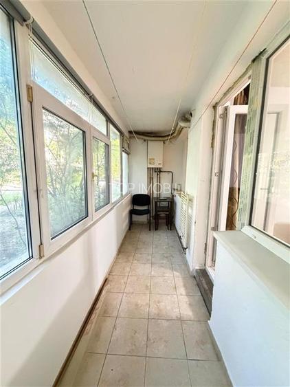 Apartament 2 camere DECOMANDAT, Podu Ros - BD. Nicolae Iorga - 8