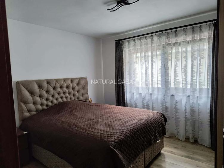 Casa individuala spatioasa, cu teren, Sura Mica - 11