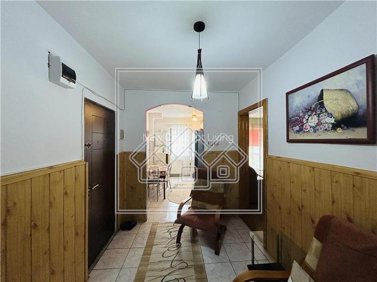 Apartament de vanzare in Sibiu - 3 camere, 2 balcoane + pivnita - - 18