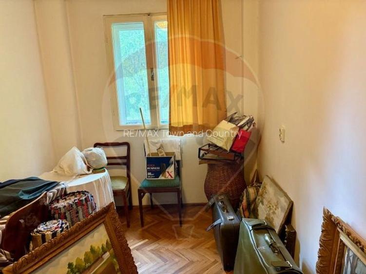 Casă / Vilă cu 7 camere de vânzare - 18