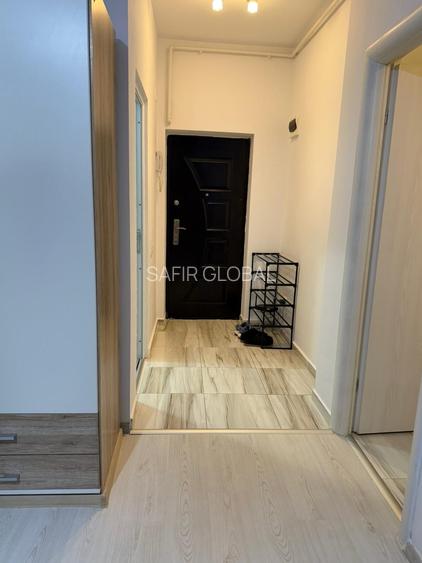 Garsoniera de inchiriat Militari Residence - 6