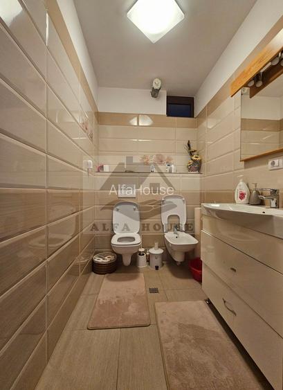 Casă individuala cu 5 camere, 270 mp, Tractorul - zona Coresi - 12