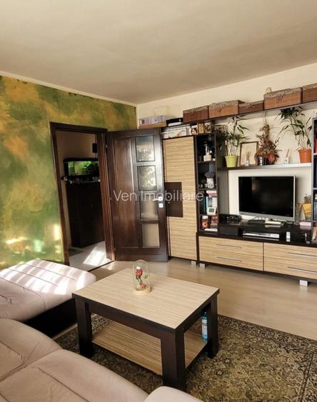 Apartament 3 camere zona Calea Moldovei  - 8