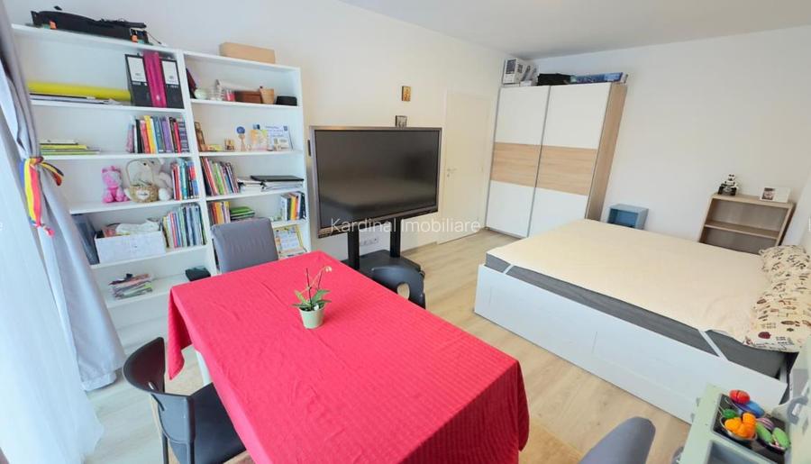 Apartament bloc nou intrare Racadau, structura mare 60 utili - 9