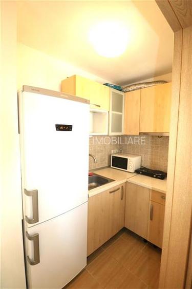 Apartament 1 camera,  zona Circumvalatiunii - 6