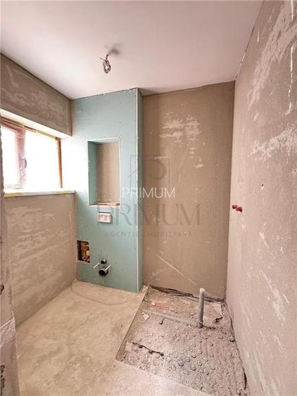 Fratelia - 3 Camere - 2 Bai - 2 Balcoane - Etaj 1 - Spatios - Loc de parcare - F - 5