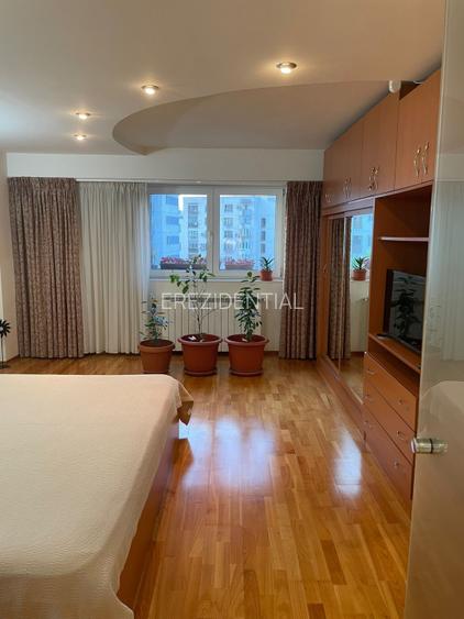 Apartament - 3 camere - decomandat-Str. Matei Basarab  - 2