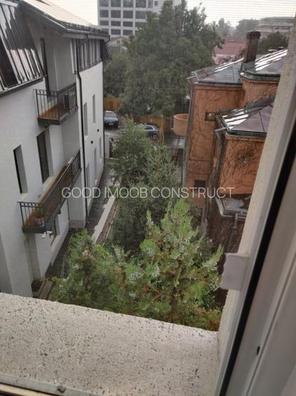 Apartament nemobilat 3 cam in vila Unirii - 12