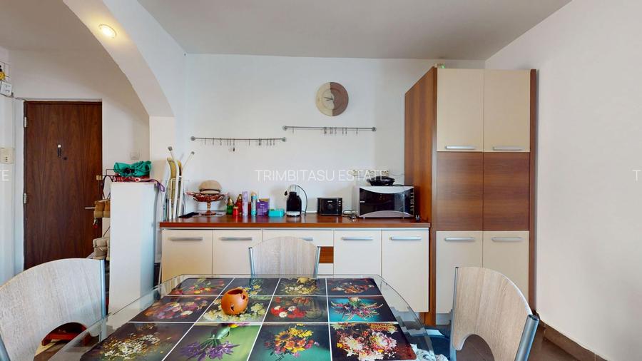 Apartament 4 camere – Strada Novaci Bloc 1989 Zona excelenta - 6