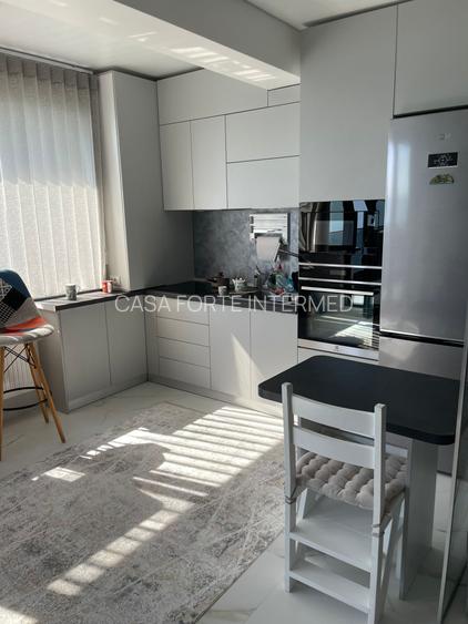 Apartament 2 camere Statiunea Mamaia, complex Astoria - 135000 euro - 6