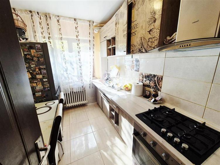 Apartament cu 2 camere de vanzare - 7