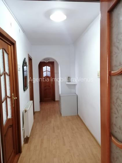 Apartament 2 camere str.Primaverii - 12