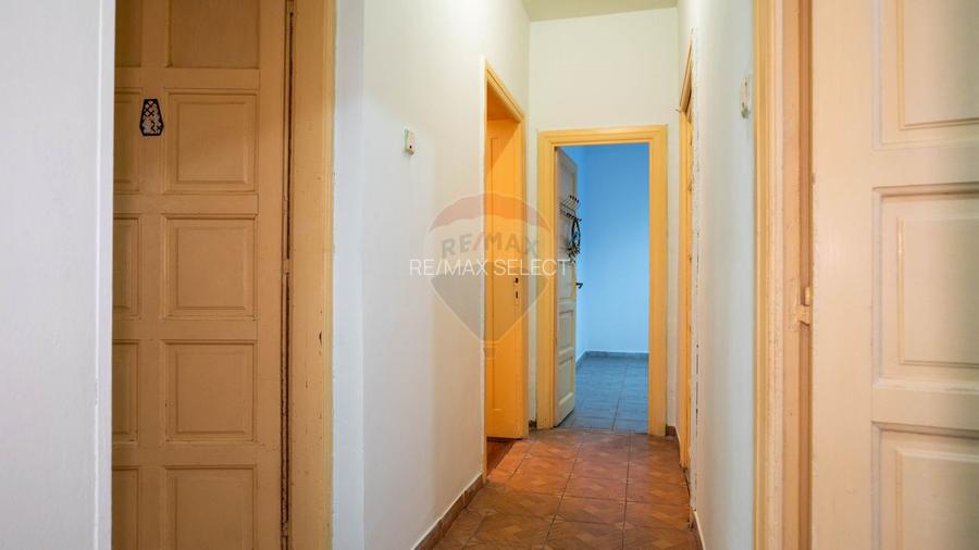 Casă individuală de vanzare + teren intravilan 539 mp - Parc Bazilescu - 28