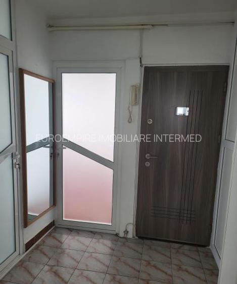 Apartament 2 camere decomandate zona Anda - 4