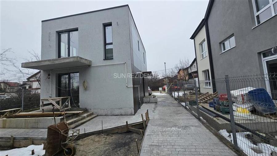 Berceni- Vila Individuala- Toate Utilitatile Comision 0% - 3