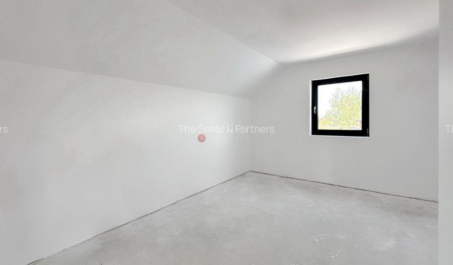 Priveliste Deosebita Zona Linistita - 11