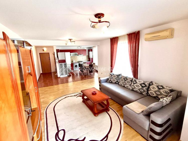 Apartament spatios de 3 camere, str. Bistritei - 3