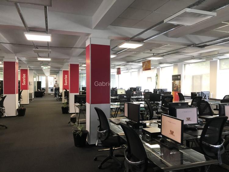 Birou, open space , metrou la 50 m, langa hala Laminor - 2