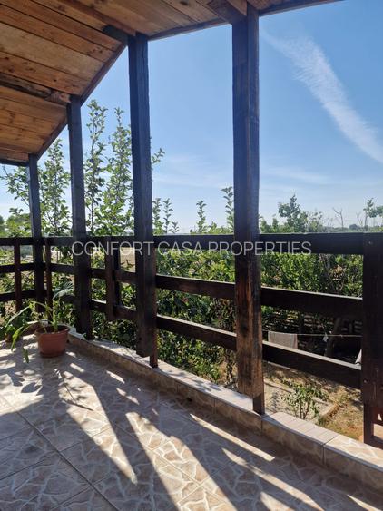 Casa de vanzare - Dobreni - Vidra - teren 2444 mp - intravilan - stradal/central - 10