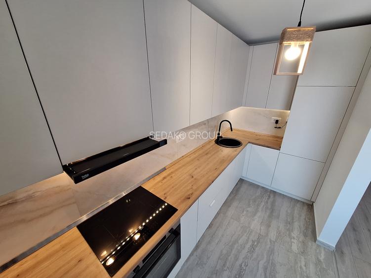 Prin Agentia Sedako,ap2 cam+parcare subterana, str.Marginii/OMV Aradului - 17