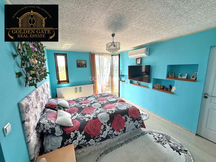 Doua case P+M + anexa, 1000 mp teren – vedere panoramica spre munti - 12