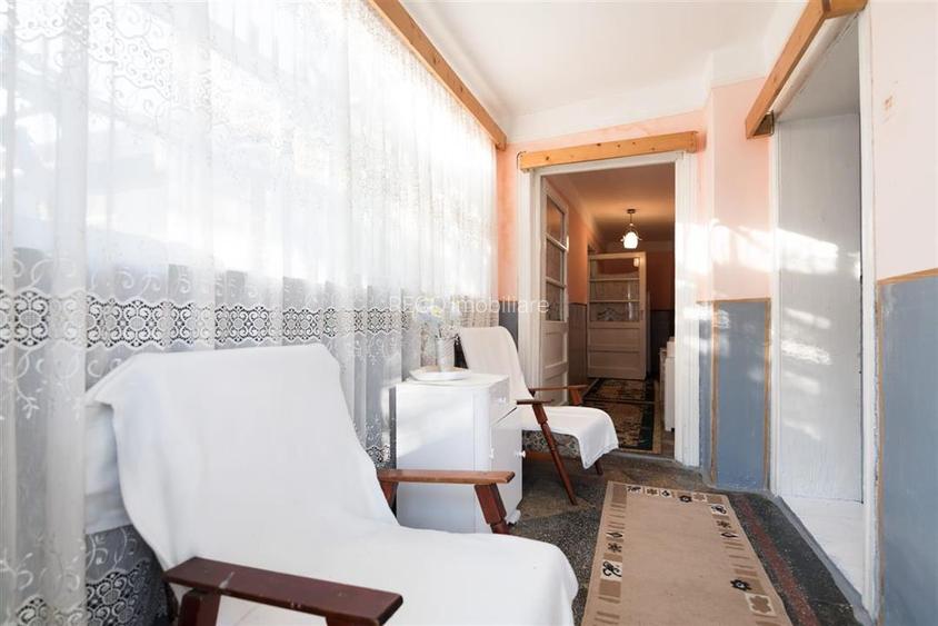 RECO Casa in Sarbi la 27km de Oradea cu dublu front stradal - 11