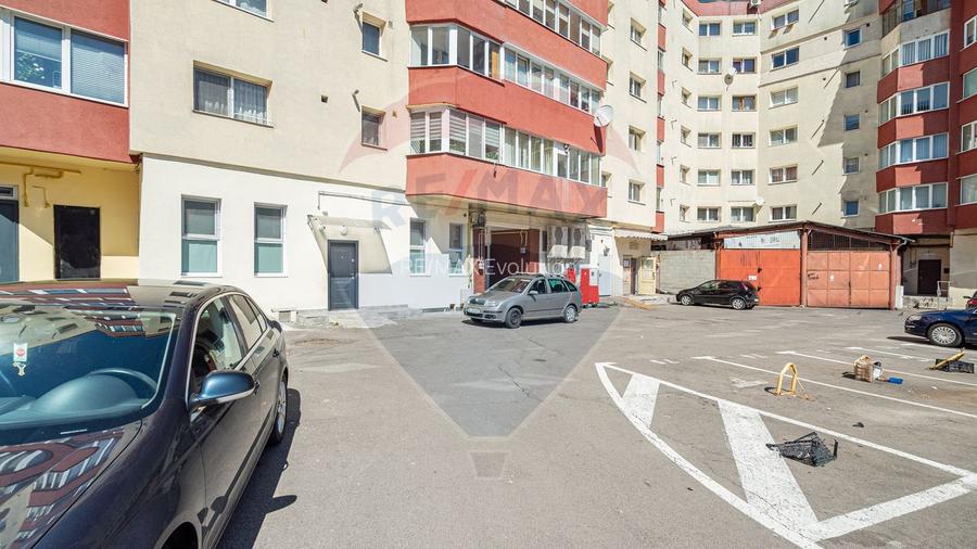 De inchiriat! 3 camere, Racadau, acces separat, x2 parcare - 17