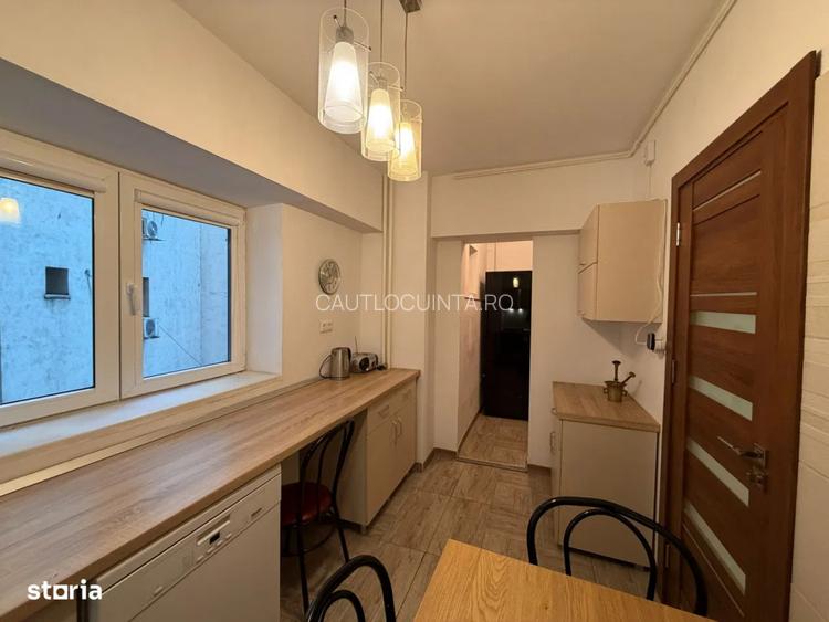 Apartament 4 camere| Piata Unirii| Loc de parcare| Metrou 3 minute - 10