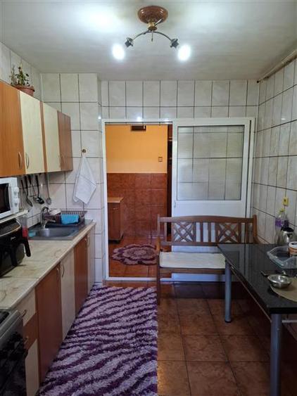 Apartament 3 camere Fizicienilor comision 0%