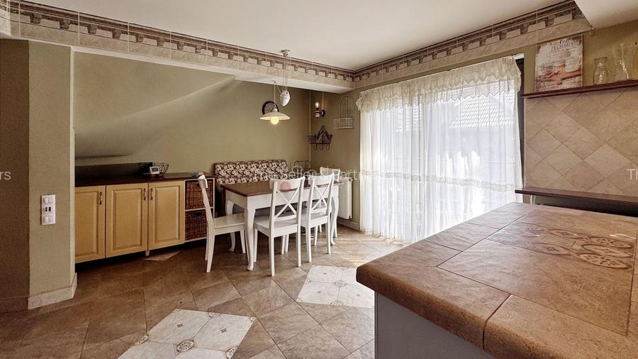 Proprietate cu suprafata generoasa | Zona AFI - 13