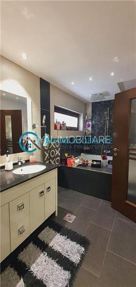 Royal Imobiliare-Vanzare Vila Zona Blejoi - 20