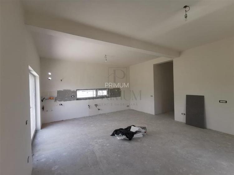 Calea Urseni - Duplex despartit prin baie - suprafata utila generoasa - 6