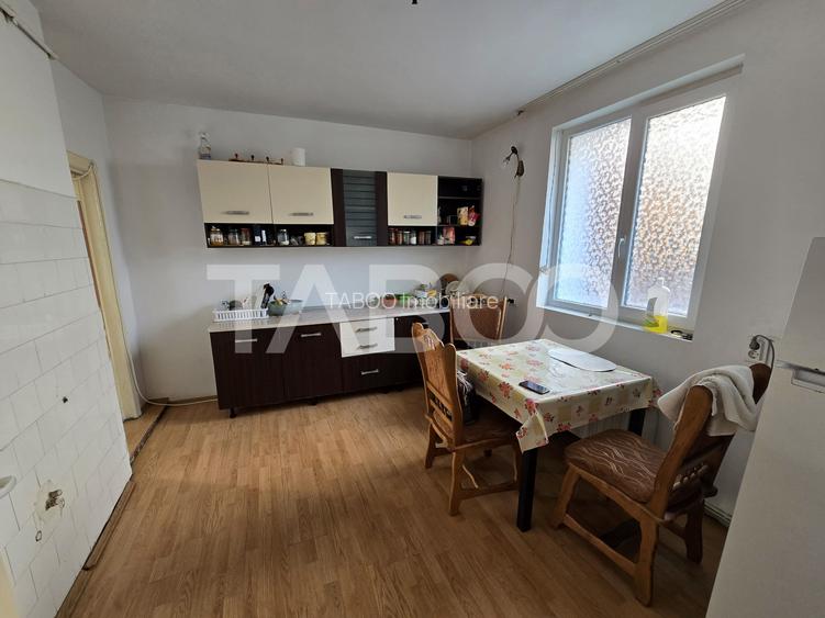 Apartament decomandat 93 utili curte proprie pivnita Sub Arini Sibiu - 5