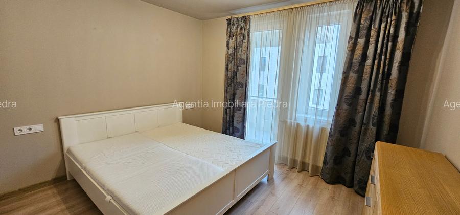Inchiriez apartament de 3 camere situat central-G-ral Magheru, etaj 1 - 10
