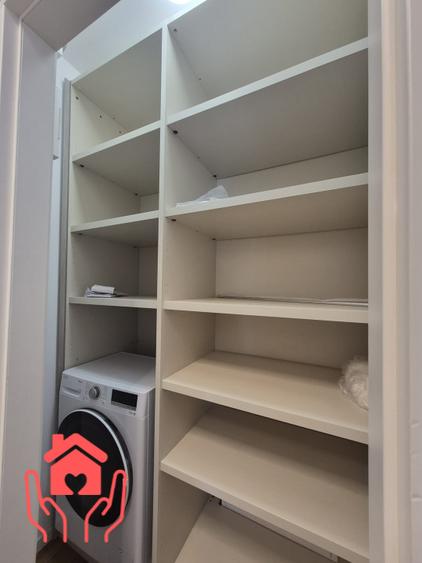 JANDARMERIEI (THE IVY)-3 camere mobilier ROVERE, orientare EST-SUD-VEST, parcare