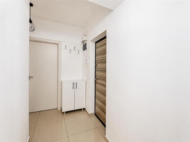 Apartament 2 camere de vanzare la 12 minute de metrou Dimitrie Leonida - 61 mp