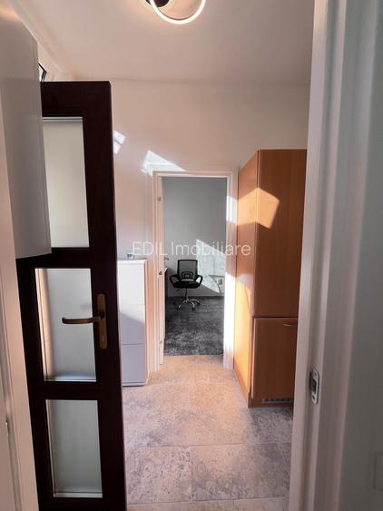 Apartament de închiriat, 2 camere, 47 mp, Central strada Avram Iancu - 8
