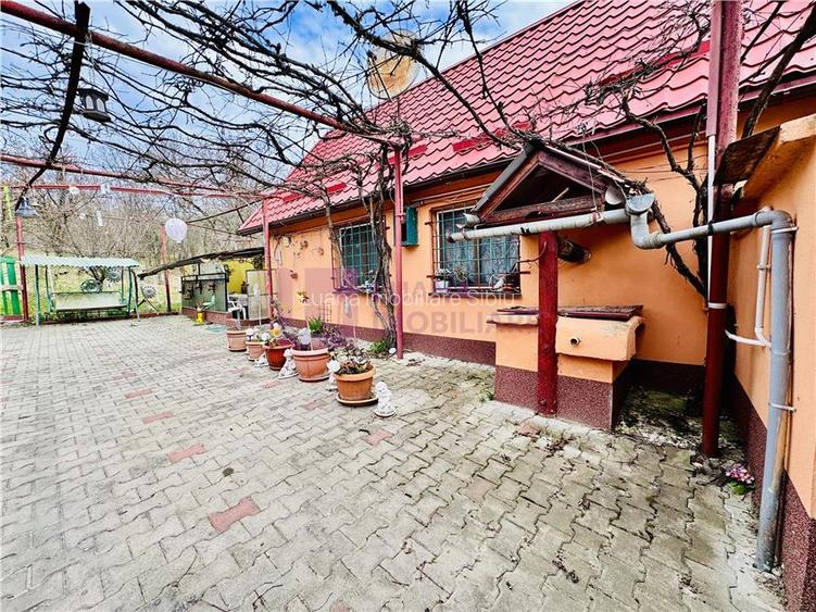 Casa individuala de vanzare in Nucet | Rosia | teren 747 mp | livada, pivnita | - 12