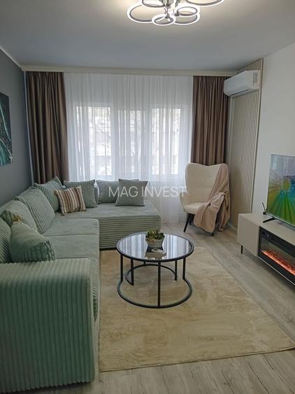 Vanzare - apartament cu 3 camere, Micro 16, renovat, mobilat nou - 5